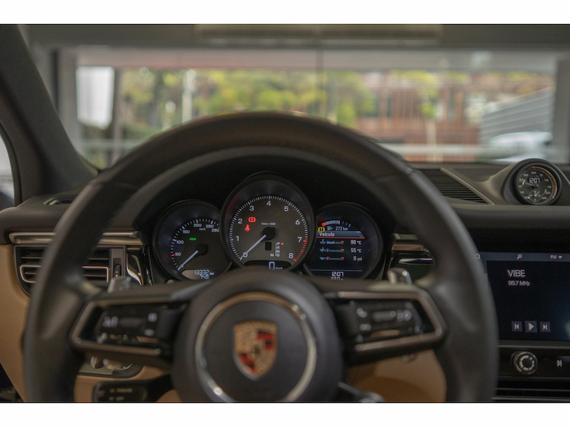 Foto do veículo PORSCHE MACAN 2.9 V6 BITURBO GASOLINA S PDK 2023 13.331 KM 447.000,00