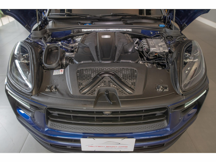 Foto do veículo PORSCHE MACAN 2.9 V6 BITURBO GASOLINA S PDK 2023 13.331 KM 447.000,00