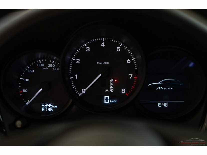Foto do veículo PORSCHE MACAN 2.0 TURBO GASOLINA PDK 2024 5.500 KM 639.000,00