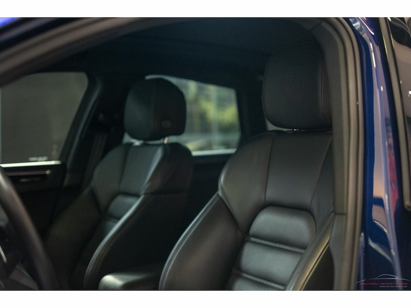 Foto do veículo PORSCHE MACAN 2.0 TURBO GASOLINA PDK 2024 5.500 KM 639.000,00
