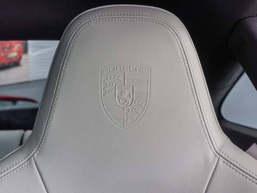 Foto do veículo PORSCHE 911 3.8 24V H6 GASOLINA TURBO S PDK 2024 1.900 KM 1.757.000,00