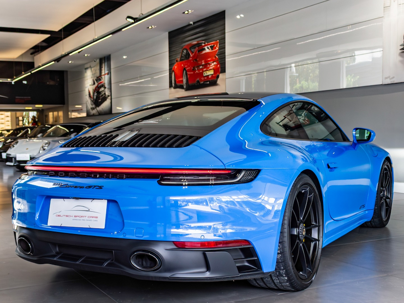 Foto do veículo PORSCHE 911 3.0 24V H6 GASOLINA CARRERA GTS PDK 2022 18.800 KM 899.000,00