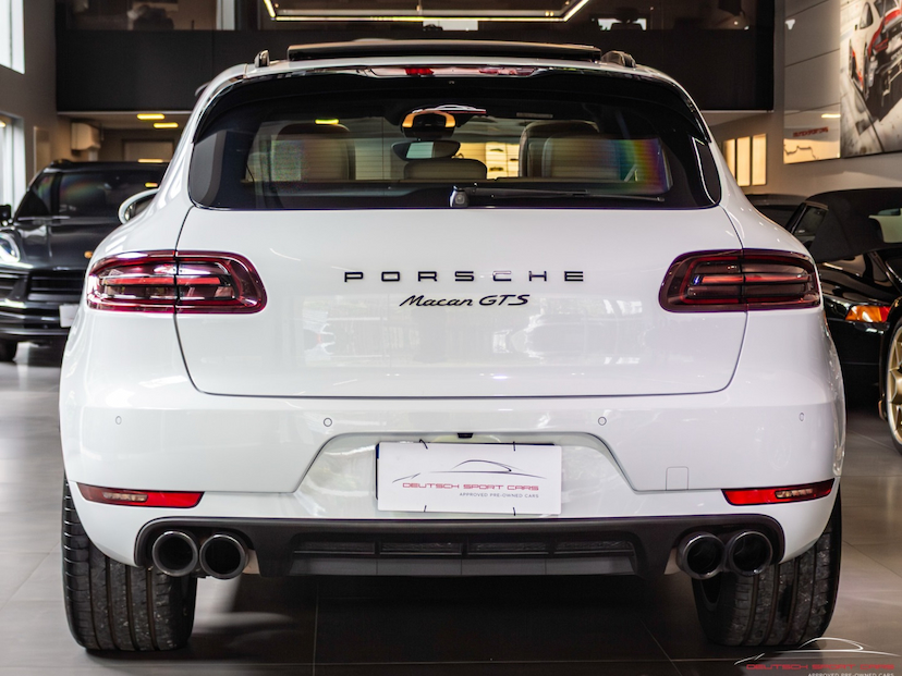 Foto do veículo PORSCHE MACAN 3.0 GTS 24V V6 GASOLINA 4P AUTOMÁTICO 2018 74.542 KM 310.000,00