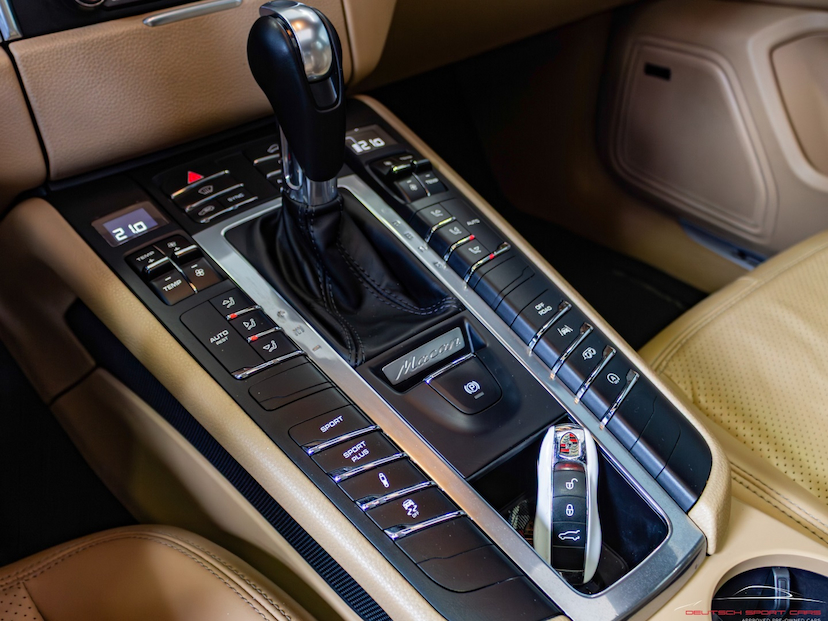 Foto do veículo PORSCHE MACAN 3.0 GTS 24V V6 GASOLINA 4P AUTOMÁTICO 2018 74.542 KM 310.000,00