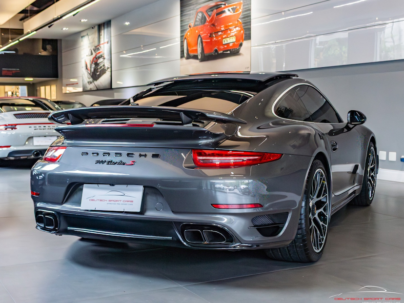 Foto do veículo PORSCHE 911 3.8 6 CILINDROS 24V TURBO S GASOLINA 2P AUTOMÁTICO 2015 20.212 KM 959.000,00