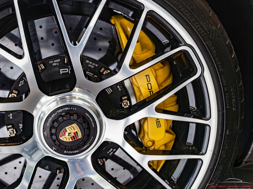 Foto do veículo PORSCHE 911 3.8 6 CILINDROS 24V TURBO S GASOLINA 2P AUTOMÁTICO 2015 20.212 KM 959.000,00