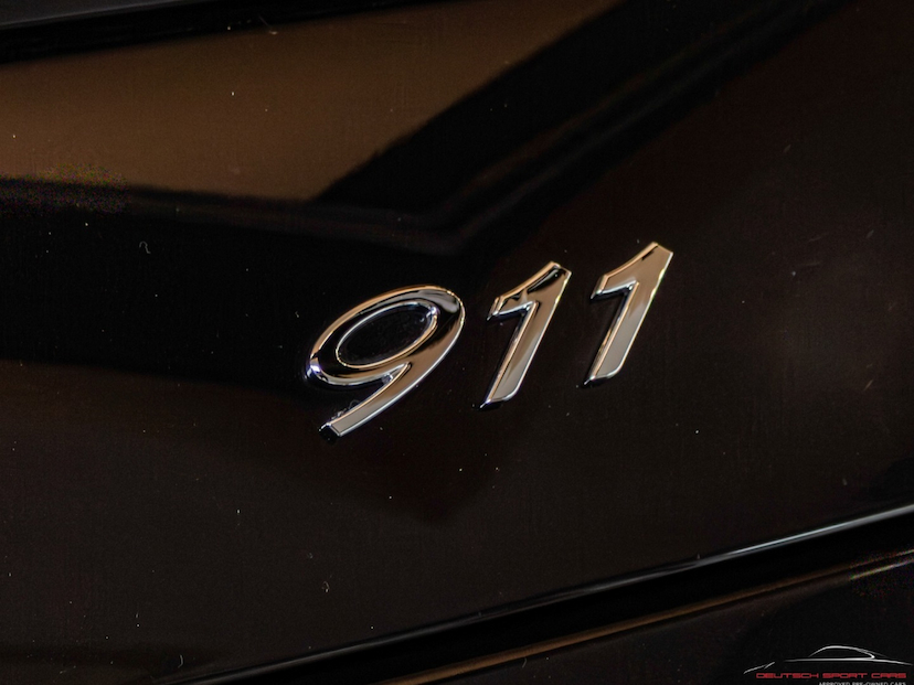 Foto do veículo PORSCHE 911 3.6 BLACK EDITION COUPÉ 6 CILINDROS GASOLINA 2P AUTOMÁTIZADO 2012 30.000 KM 465.000,00