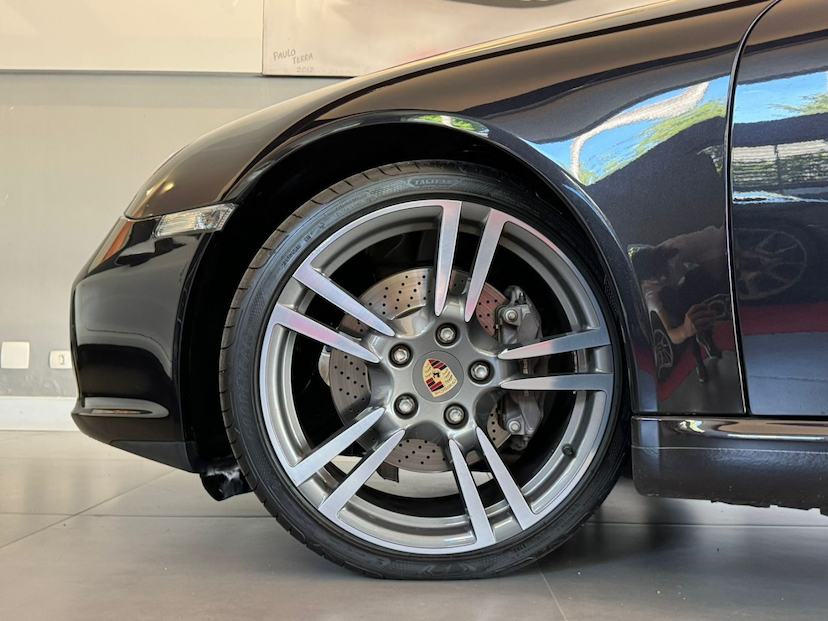 Foto do veículo PORSCHE 911 3.6 BLACK EDITION COUPÉ 6 CILINDROS GASOLINA 2P AUTOMÁTIZADO 2012 30.000 KM 465.000,00