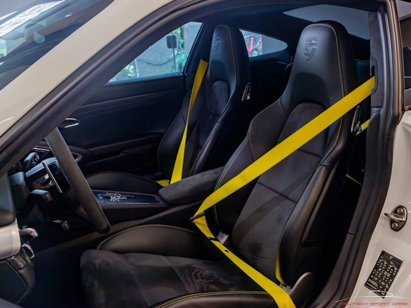 Foto do veículo PORSCHE 911 3.8 24V H6 GASOLINA TURBO S PDK 2019 18.934 KM 1.290.000,00
