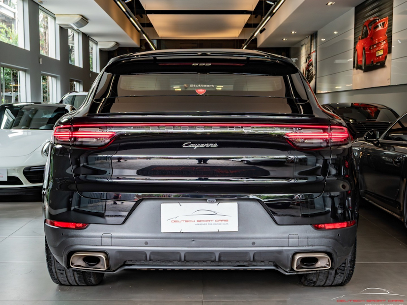 Foto do veículo PORSCHE CAYENNE 3.0 V6 GASOLINA COUPÉ AWD TIPTRONIC S 2020 47.121 KM 459.000,00