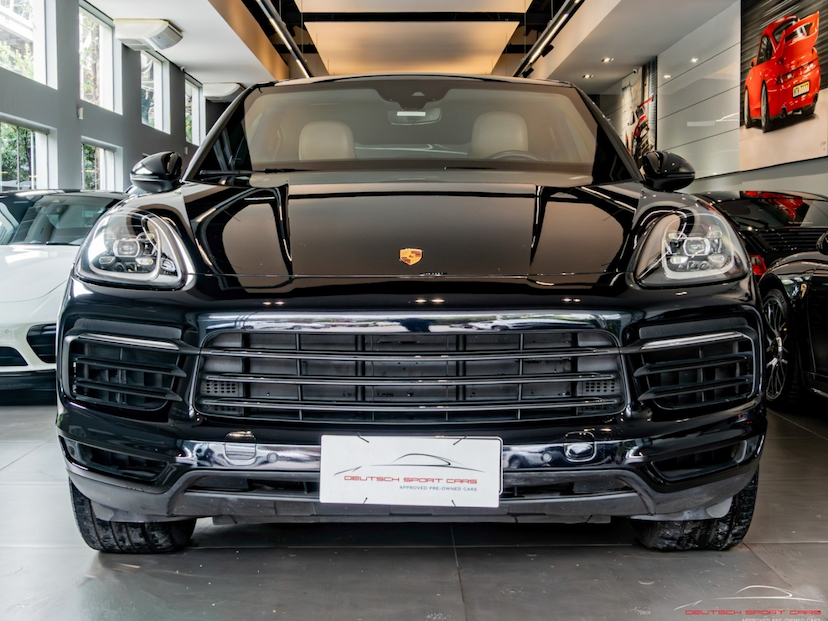 Foto do veículo PORSCHE CAYENNE 3.0 V6 GASOLINA COUPÉ AWD TIPTRONIC S 2020 47.121 KM 459.000,00