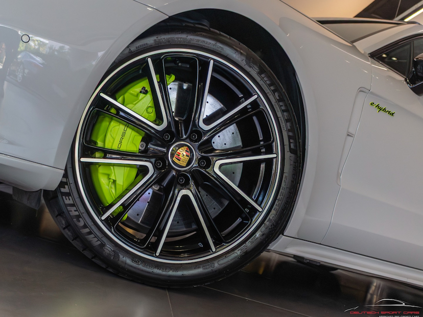 Foto do veículo PORSCHE PANAMERA 4.0 V8 E-HYBRID TURBO S PDK 2023 6.811 KM 959.990,00
