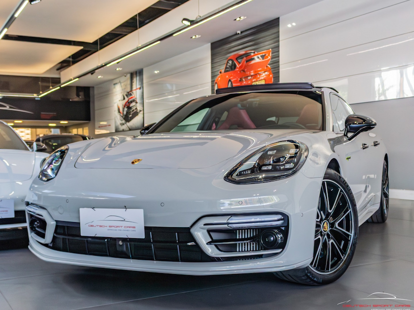 Foto do veículo PORSCHE PANAMERA 4.0 V8 E-HYBRID TURBO S PDK 2023 6.811 KM 959.990,00