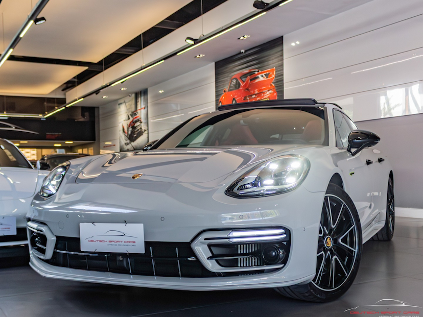 Foto do veículo PORSCHE PANAMERA 4.0 V8 E-HYBRID TURBO S PDK 2023 6.811 KM 959.990,00