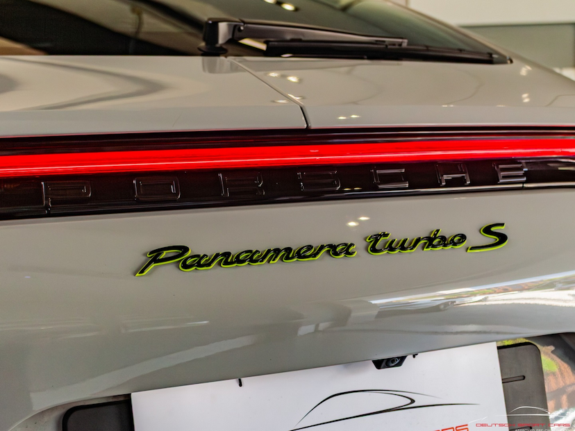 Foto do veículo PORSCHE PANAMERA 4.0 V8 E-HYBRID TURBO S PDK 2023 6.811 KM 959.990,00