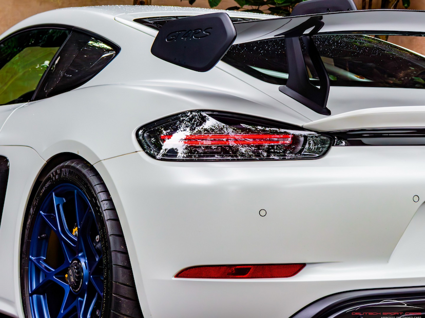 Foto do veículo PORSCHE 718 4.0 H6 GASOLINA CAYMAN GT4 RS PDK 2023 3.000 KM 1.647.000,00