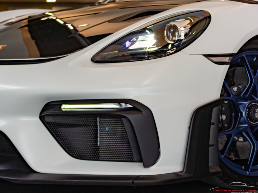 Foto do veículo PORSCHE 718 4.0 H6 GASOLINA CAYMAN GT4 RS PDK 2023 3.000 KM 1.647.000,00