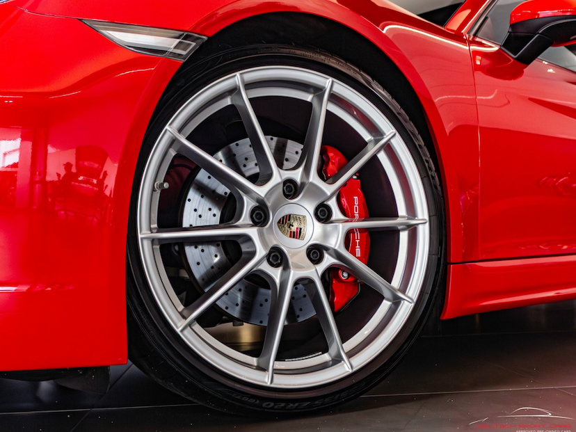 Foto do veículo PORSCHE 718 4.0 H6 GASOLINA BOXSTER GTS PDK 2021 11.200 KM 619.000,00