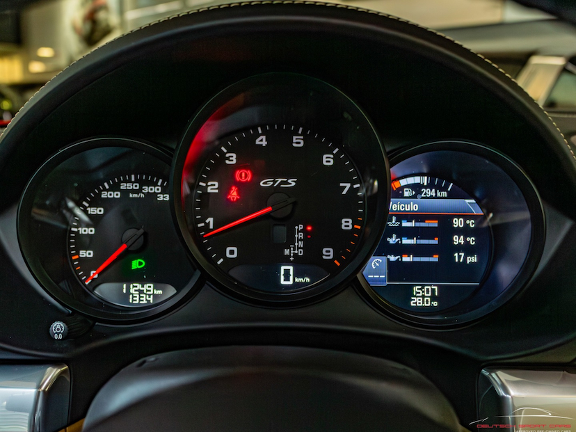 Foto do veículo PORSCHE 718 4.0 H6 GASOLINA BOXSTER GTS PDK 2021 11.200 KM 619.000,00