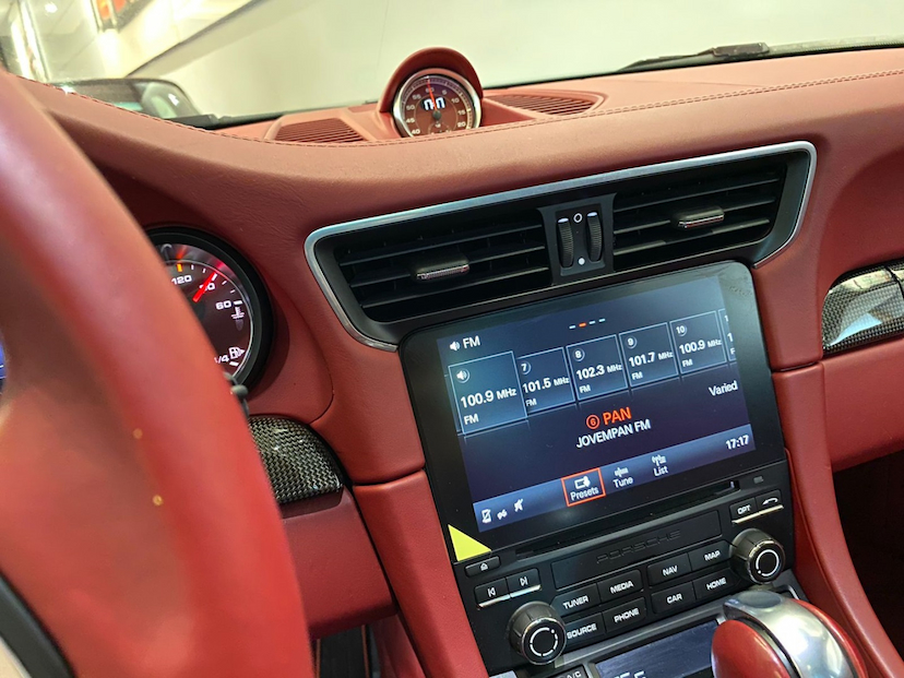 Foto do veículo PORSCHE 911 3.8 24V H6 GASOLINA TURBO S PDK 2017 16.000 KM 1.190.000,00