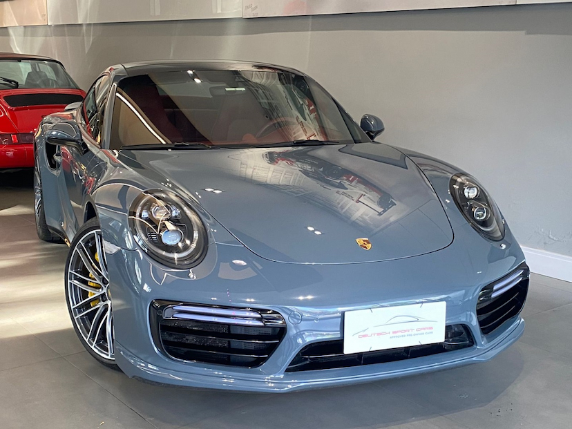 Foto do veículo PORSCHE 911 3.8 24V H6 GASOLINA TURBO S PDK 2017 16.000 KM 1.190.000,00