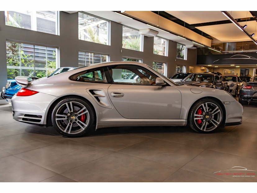 Foto do veículo PORSCHE 911 3.8 S 6 CILINDROS 24V TURBO GASOLINA 2P TIPTRONIC 2010 25.000 KM 999.000,00