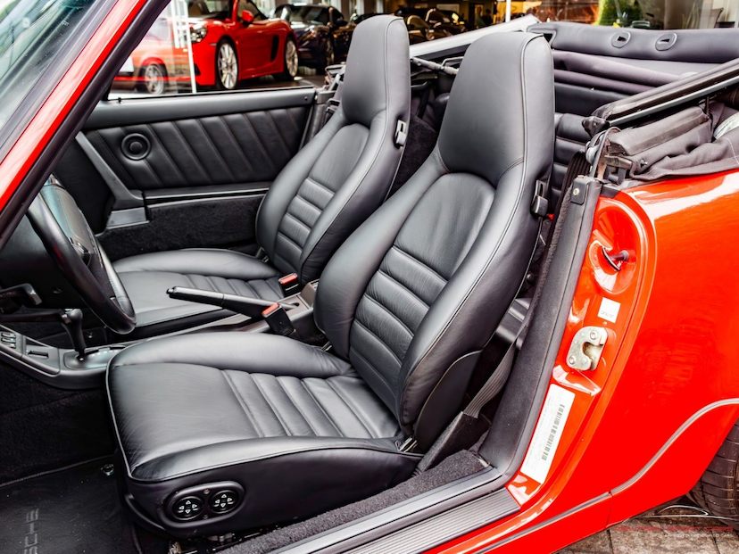 Foto do veículo PORSCHE 911 3.6 CARRERA COUPÉ 6 CILINDROS 24V GASOLINA 2P TIPTRONIC 1991 61.144 KM 789.900,00