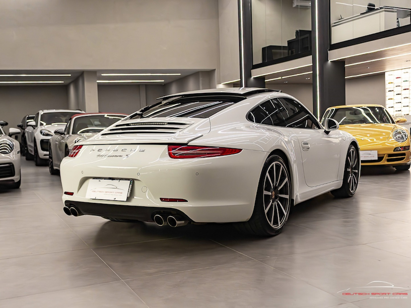 Foto do veículo PORSCHE 911 3.8 CARRERA S COUPÉ 6 CILINDROS 24V GASOLINA 2P AUTOMÁTICO 2013 57.463 KM 519.900,00