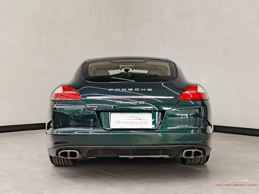 Foto do veículo PORSCHE PANAMERA 4.8 4S V8 GASOLINA 4P AUTOMÁTICO 2010 30.484 KM 299.000,00