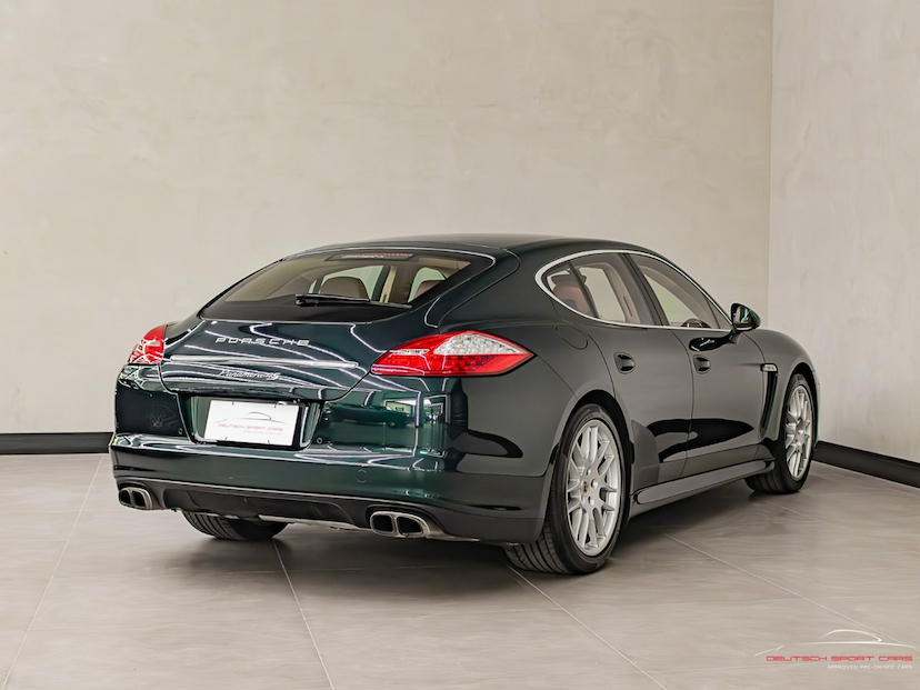 Foto do veículo PORSCHE PANAMERA 4.8 4S V8 GASOLINA 4P AUTOMÁTICO 2010 30.484 KM 299.000,00