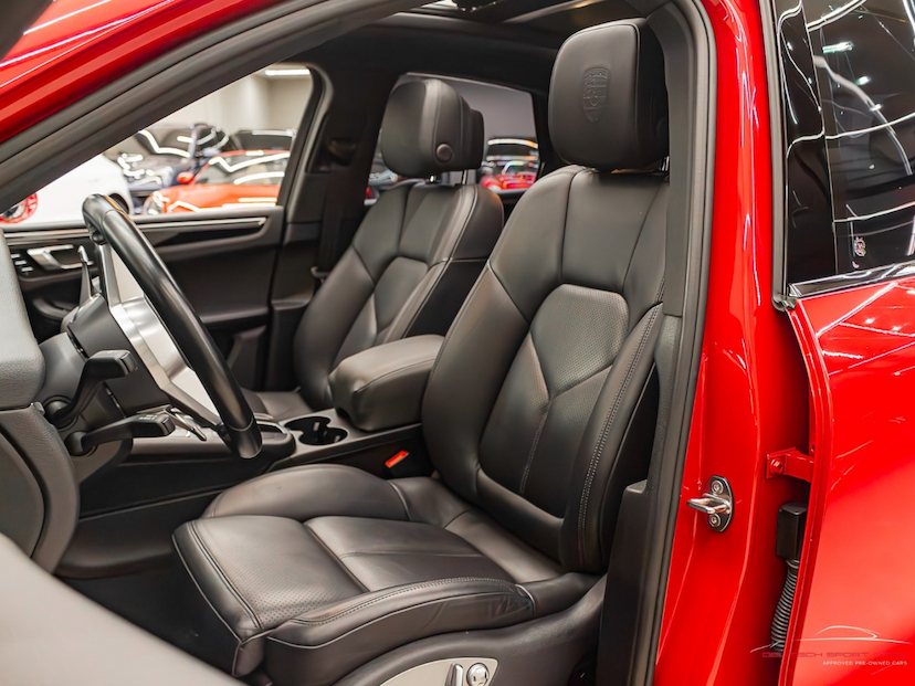 Foto do veículo PORSCHE MACAN 3.0 S 24V V6 GASOLINA 4P AUTOMÁTICO 2020 37.207 KM 359.900,00