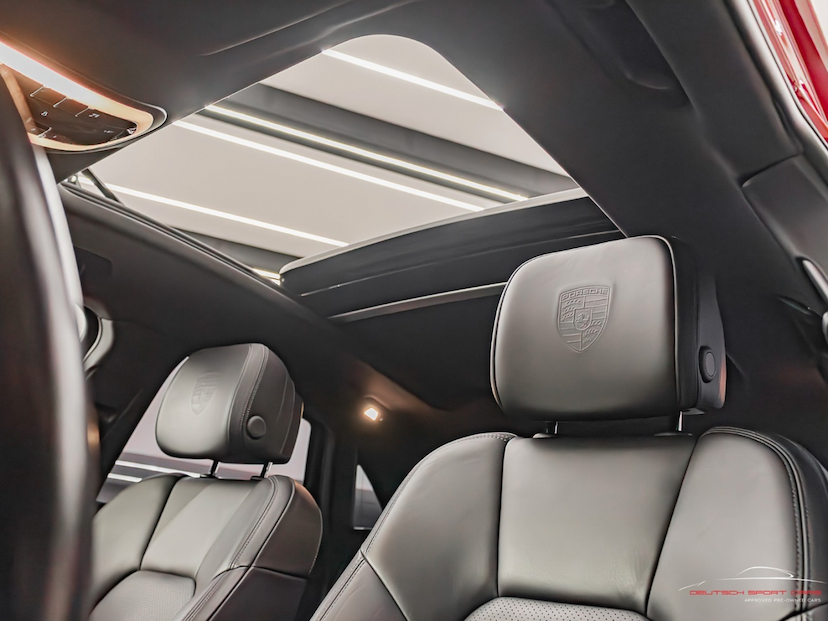Foto do veículo PORSCHE MACAN 3.0 S 24V V6 GASOLINA 4P AUTOMÁTICO 2020 37.207 KM 359.900,00