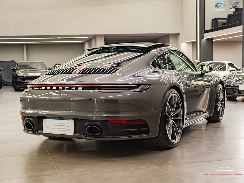Foto do veículo PORSCHE 911 3.0 24V H6 GASOLINA CARRERA PDK 2022 10.203 KM 739.900,00