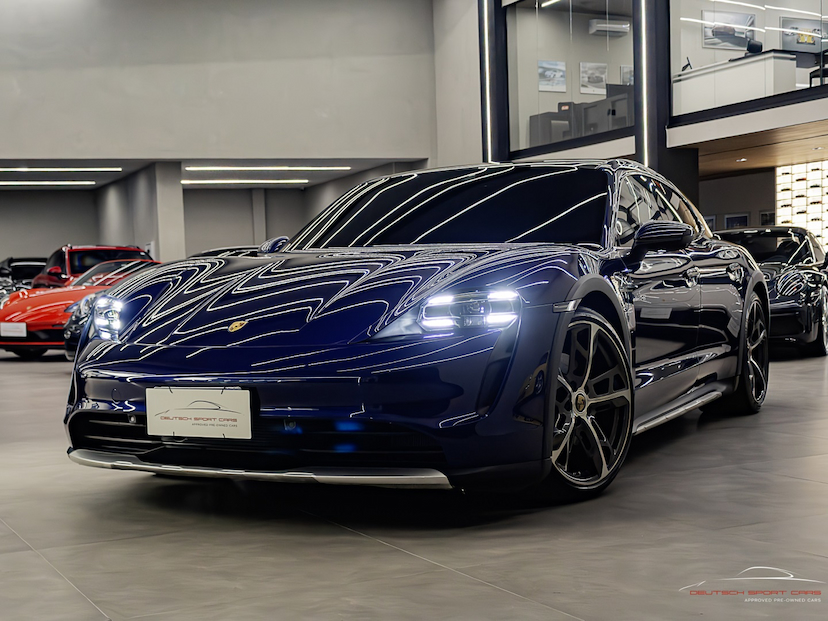 Foto do veículo PORSCHE TAYCAN 4 CROSS TURISMO ELÉTRICO 2022 15.982 KM 490.000,00
