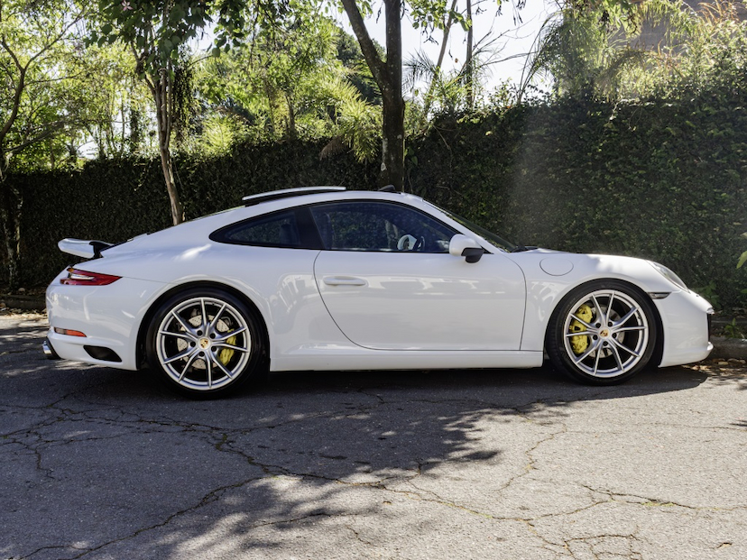 Foto do veículo PORSCHE 911 3.0 24V H6 GASOLINA CARRERA PDK 2018 49.000 KM 580.000,00