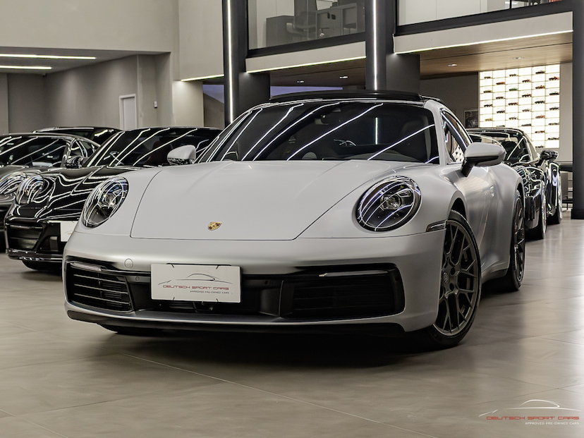Foto do veículo PORSCHE 911 3.0 24V H6 GASOLINA CARRERA PDK 2022 14.342 KM 729.000,00
