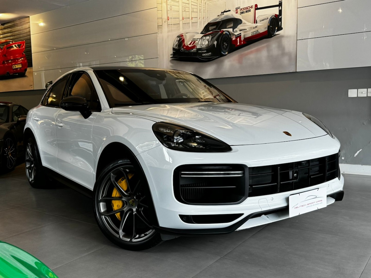 Foto do veículo PORSCHE CAYENNE 4.0 V8 GASOLINA TURBO GT COUPÉ AWD TIPTRONIC S 2023/2023 28.000 KM R$ 758.000,00