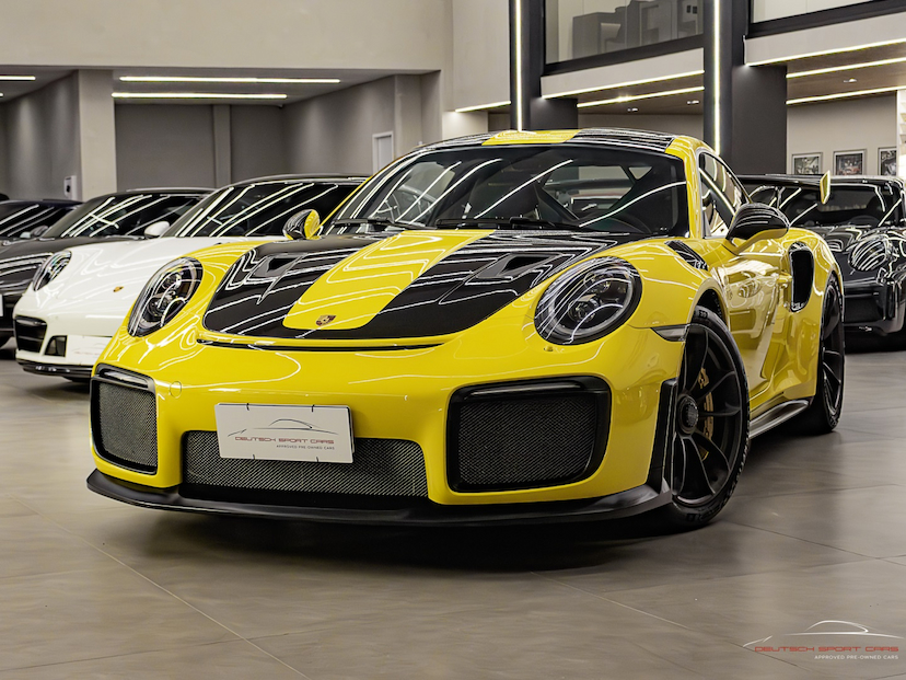 Foto do veículo PORSCHE 911 3.8 24V H6 TURBO GASOLINA GT2 RS PDK 2019 4.800 KM 5.500.000,00