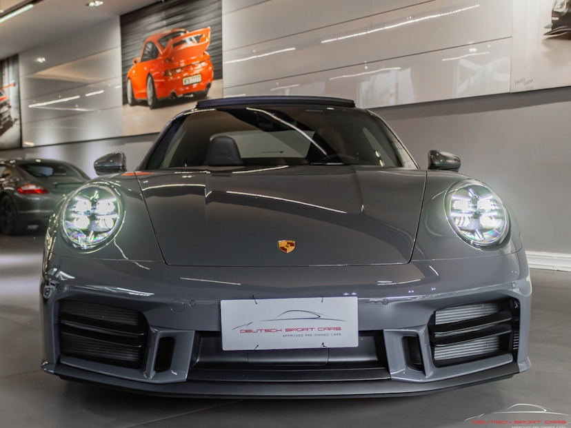 Foto do veículo PORSCHE 911 3.0 24V H6 GASOLINA CARRERA T MANUAL 2025 1.900 KM 1.150.000,00