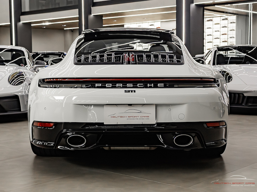 Foto do veículo PORSCHE 911 3.0 24V H6 GASOLINA CARRERA PDK 2025 9.800 KM 1.030.000,00