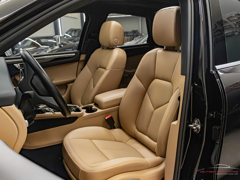 Foto do veículo PORSCHE MACAN 2.0 TURBO GASOLINA PDK 2025 6.000 KM R$ 469.000,00