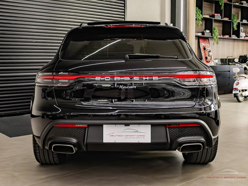 Foto do veículo PORSCHE MACAN 2.0 TURBO GASOLINA PDK 2025 6.000 KM R$ 469.000,00