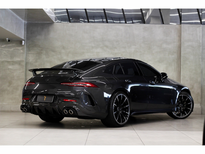 Foto do veículo MERCEDES-BENZ AMG GT 63 4.0 V8 TURBO GASOLINA S 4MATIC+ SPEEDSHIFT 2021 7.000 KM R$ 2.850.000,00