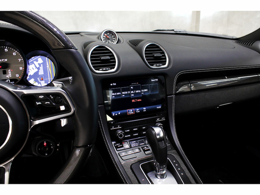Foto do veículo PORSCHE 718 4.0 H6 GASOLINA CAYMAN GTS PDK 2024 500 KM 759.000,00