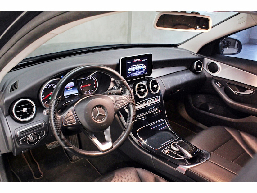 Foto do veículo MERCEDES-BENZ C 180 1.6 CGI 16V TURBO GASOLINA 4P AUTOMÁTICO 2015 63.900 KM 108.800,00