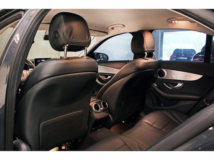 Foto do veículo MERCEDES-BENZ C 180 1.6 CGI 16V TURBO GASOLINA 4P AUTOMÁTICO 2015 63.900 KM 108.800,00