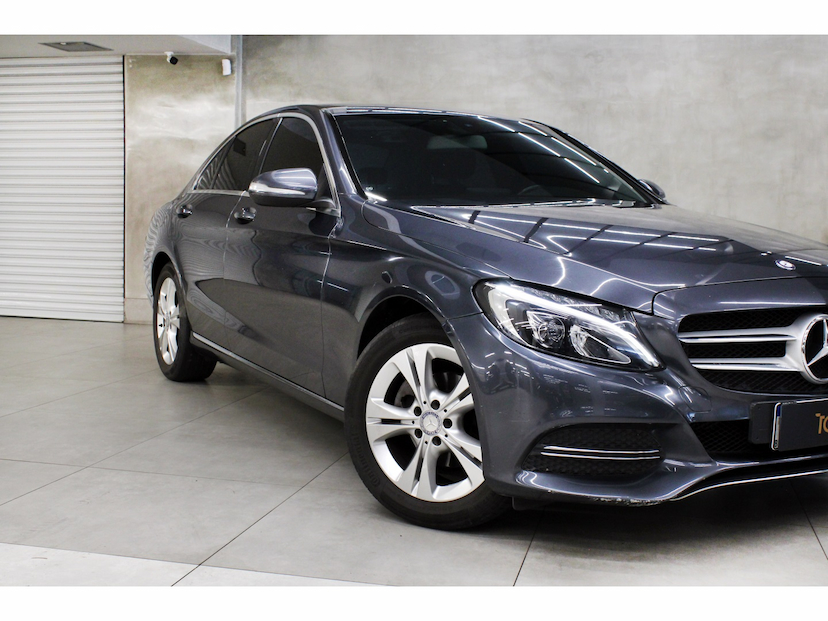 Foto do veículo MERCEDES-BENZ C 180 1.6 CGI 16V TURBO GASOLINA 4P AUTOMÁTICO 2015 63.900 KM 108.800,00