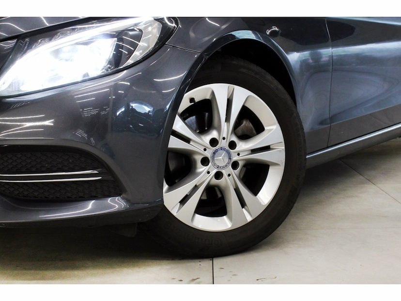 Foto do veículo MERCEDES-BENZ C 180 1.6 CGI 16V TURBO GASOLINA 4P AUTOMÁTICO 2015 63.900 KM 108.800,00