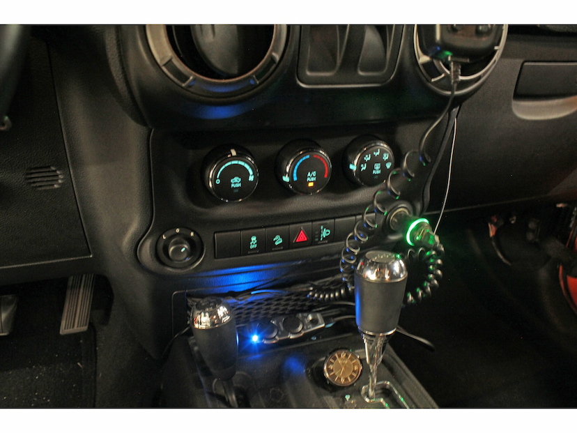 Foto do veículo JEEP WRANGLER 3.6 SPORT 4X4 V6 24V GASOLINA 2P AUTOMÁTICO 2012 31.300 KM 209.800,00
