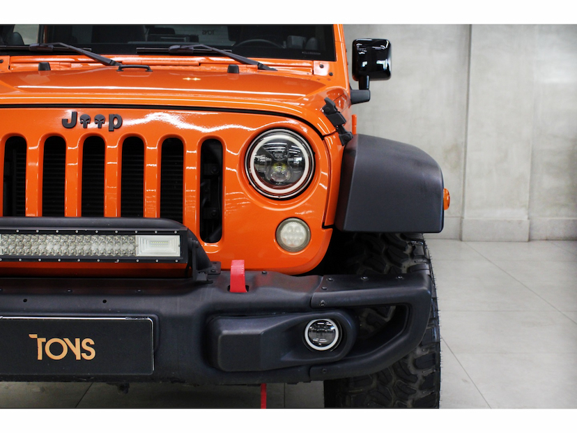 Foto do veículo JEEP WRANGLER 3.6 SPORT 4X4 V6 24V GASOLINA 2P AUTOMÁTICO 2012 31.300 KM 209.800,00